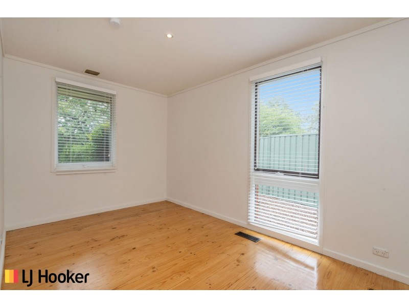 9 Newmarch Place, Macgregor ACT 2615