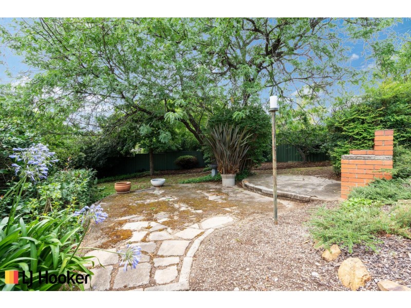 9 Newmarch Place, Macgregor ACT 2615