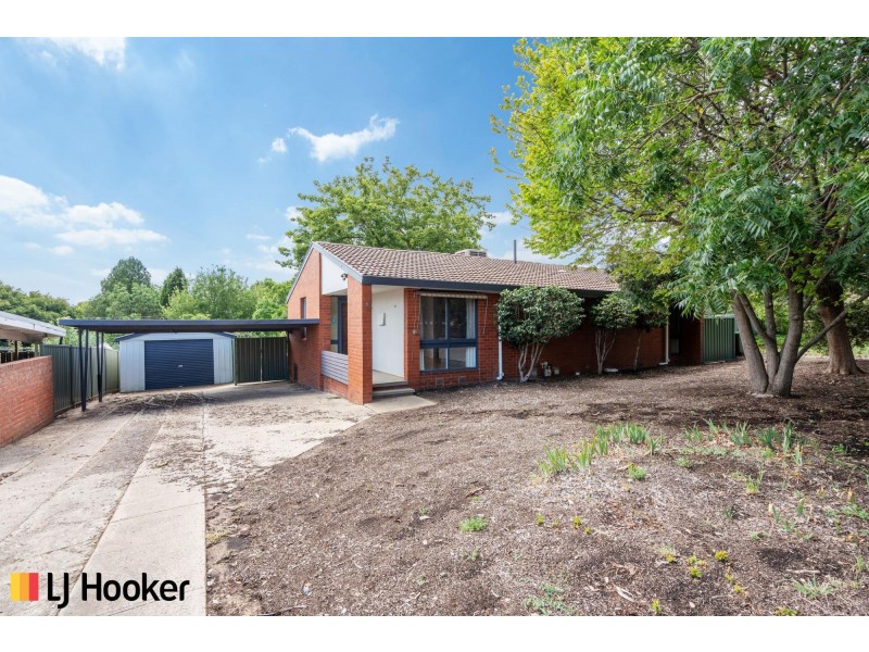 9 Newmarch Place, Macgregor ACT 2615