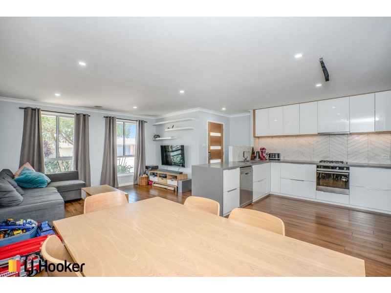5 Tow Street, Macgregor ACT 2615