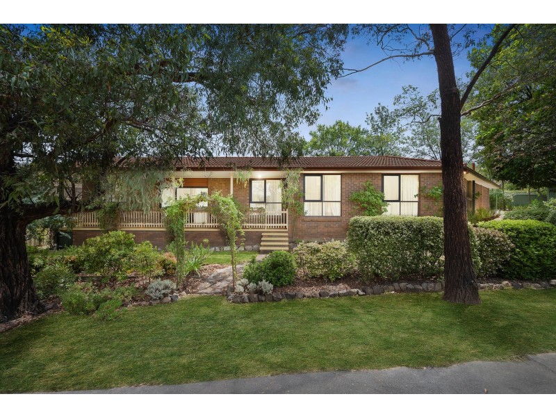 76 Jackie Howe Crescent, Macarthur ACT 2904