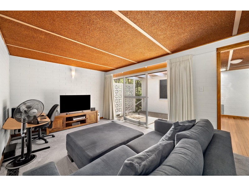 8 Broadbent Street, Scullin ACT 2614