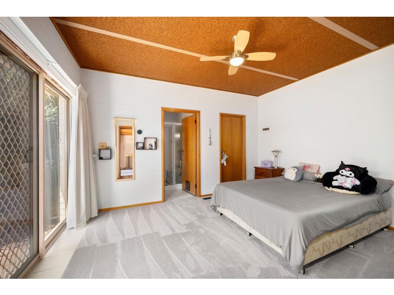 8 Broadbent Street, Scullin ACT 2614