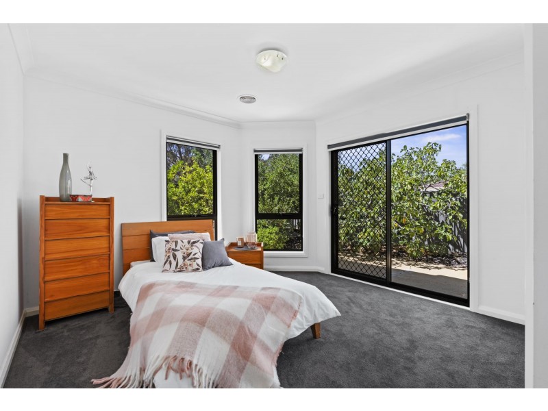 6 Mag Place, Dunlop ACT 2615