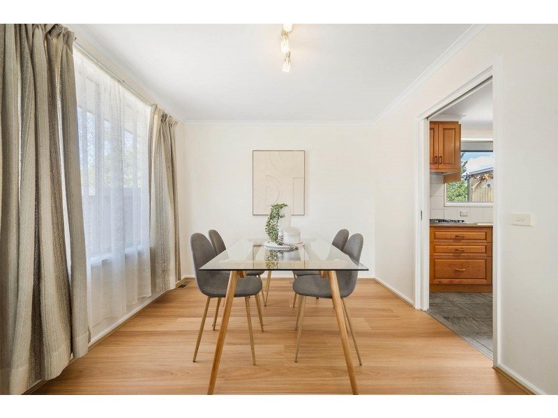 280 Southern Cross Drive, Macgregor ACT 2615