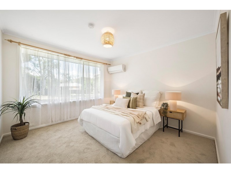 280 Southern Cross Drive, Macgregor ACT 2615