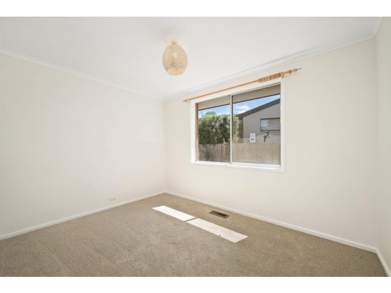 280 Southern Cross Drive, Macgregor ACT 2615