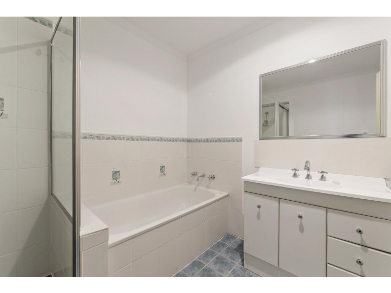 9/15 Wanliss Street, Latham ACT 2615