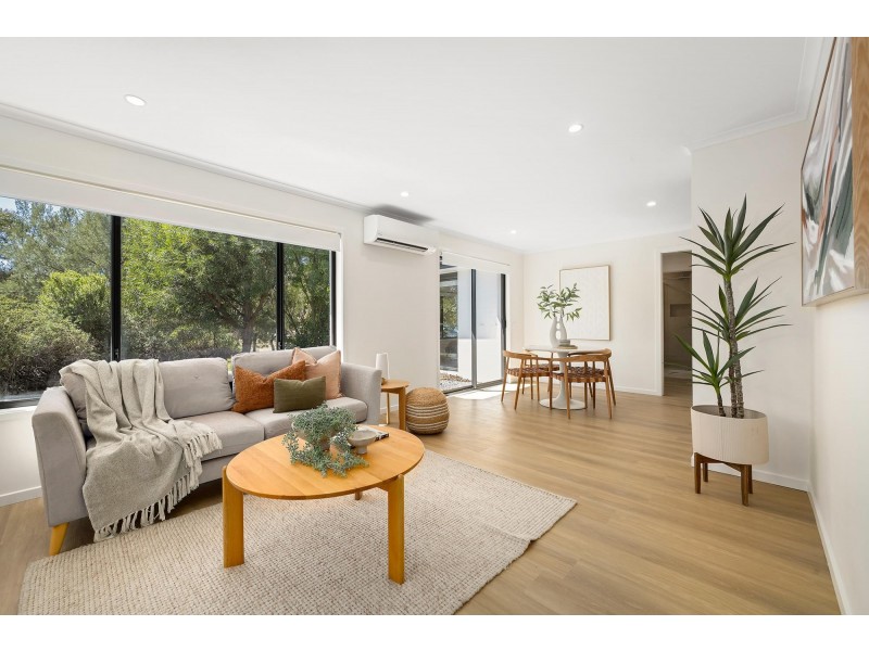 4 Bimbi Close, Ngunnawal ACT 2913