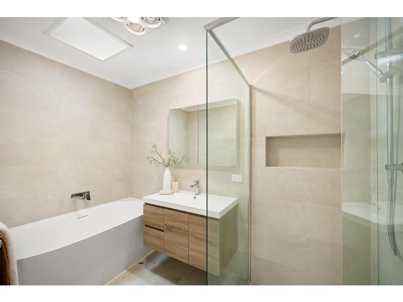 4 Bimbi Close, Ngunnawal ACT 2913