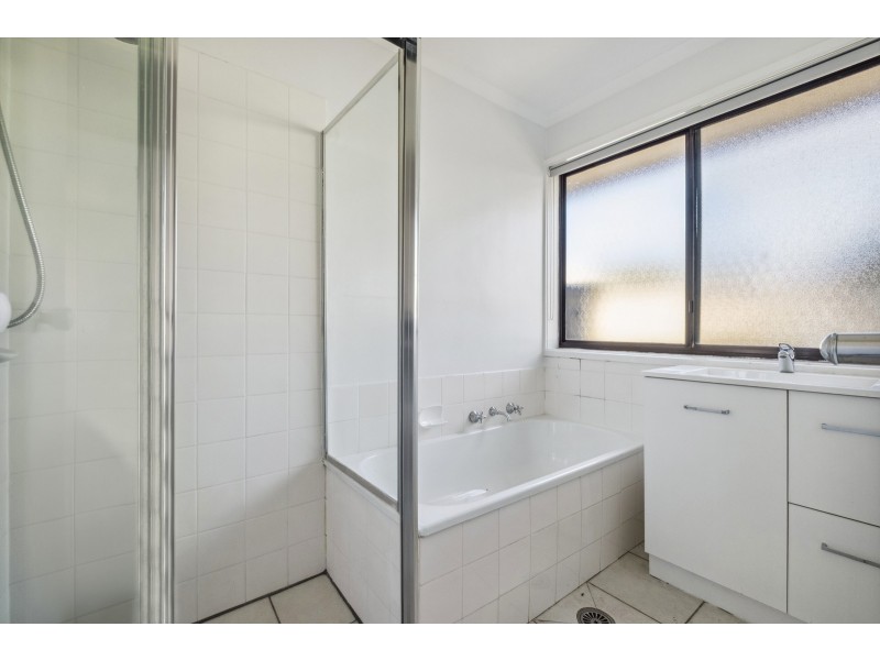 13 Rylah Crescent, Wanniassa ACT 2903