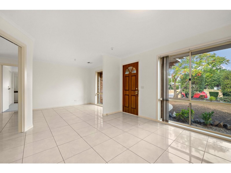 35 Lance Hill Avenue, Dunlop ACT 2615