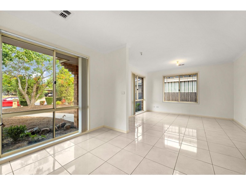 35 Lance Hill Avenue, Dunlop ACT 2615