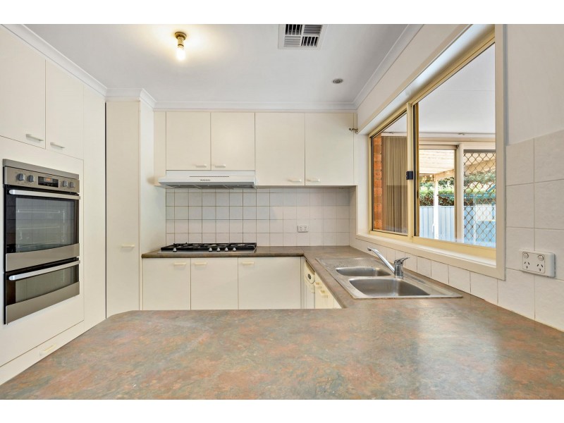 35 Lance Hill Avenue, Dunlop ACT 2615
