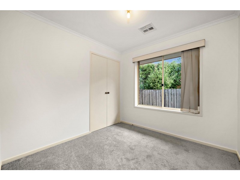 35 Lance Hill Avenue, Dunlop ACT 2615