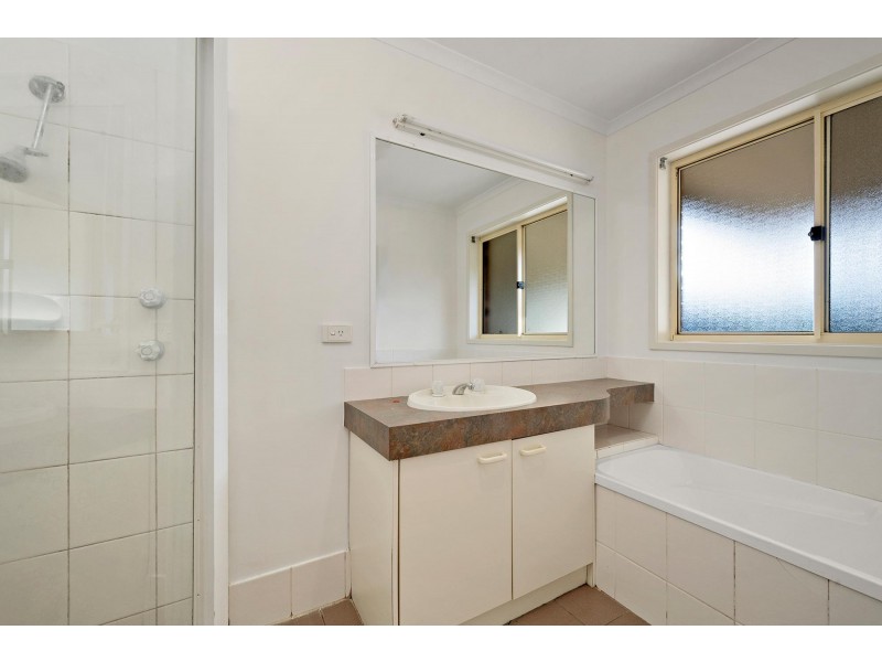 35 Lance Hill Avenue, Dunlop ACT 2615