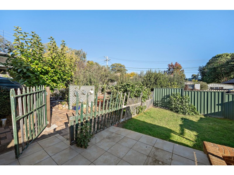 5 Coutie Place, Macgregor ACT 2615