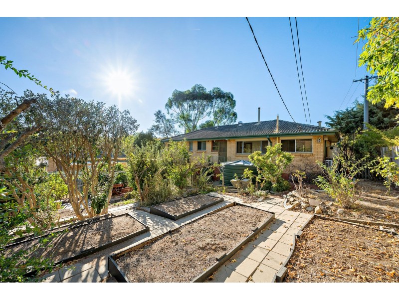 5 Coutie Place, Macgregor ACT 2615