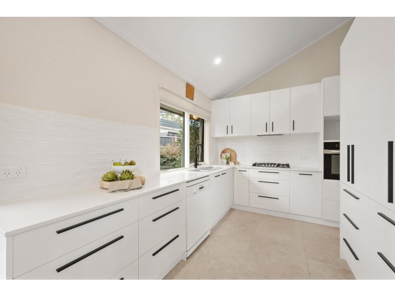 15 Wearing Street, Higgins ACT 2615