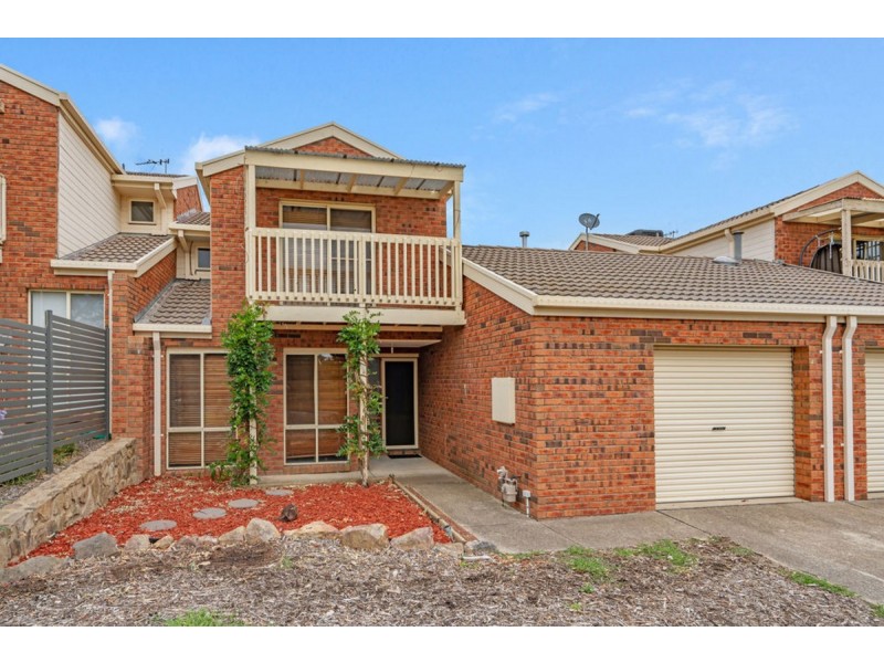 86 Britten Jones Drive, Holt ACT 2615