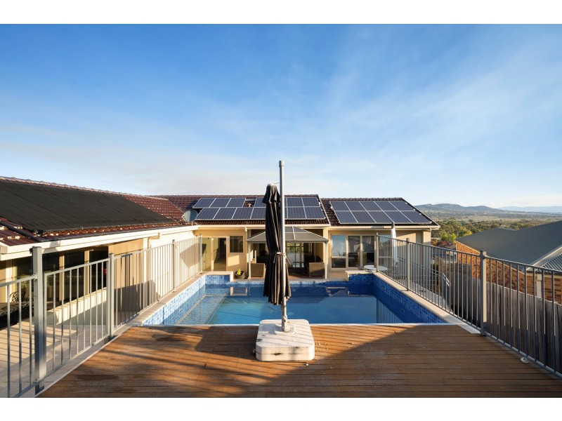 59 Halloran Drive, Jerrabomberra NSW 2619