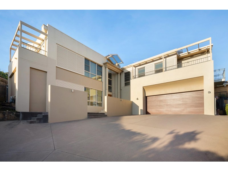 59 Halloran Drive, Jerrabomberra NSW 2619
