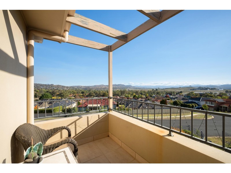 59 Halloran Drive, Jerrabomberra NSW 2619