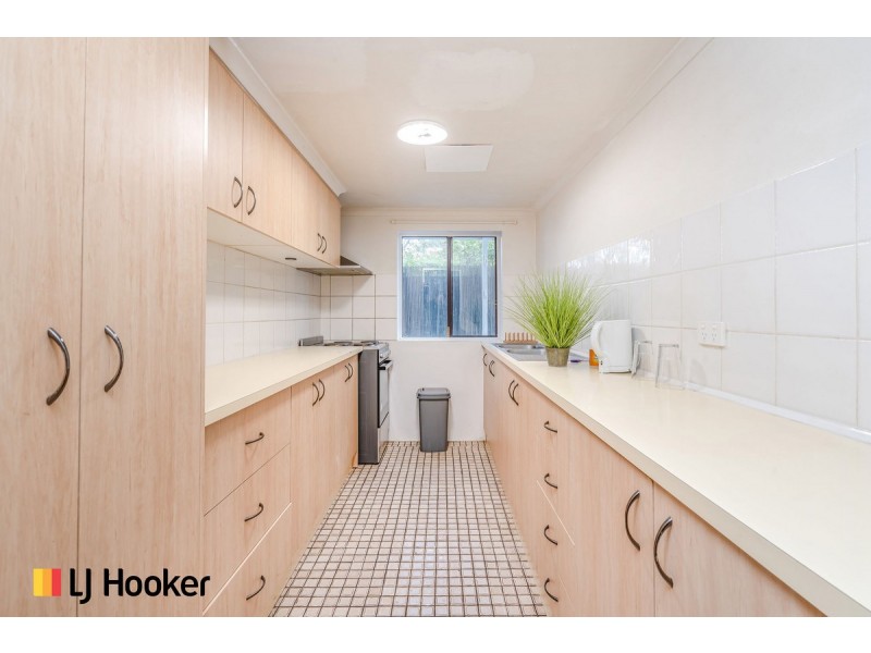 2/17 Florina Place, Hawker ACT 2614