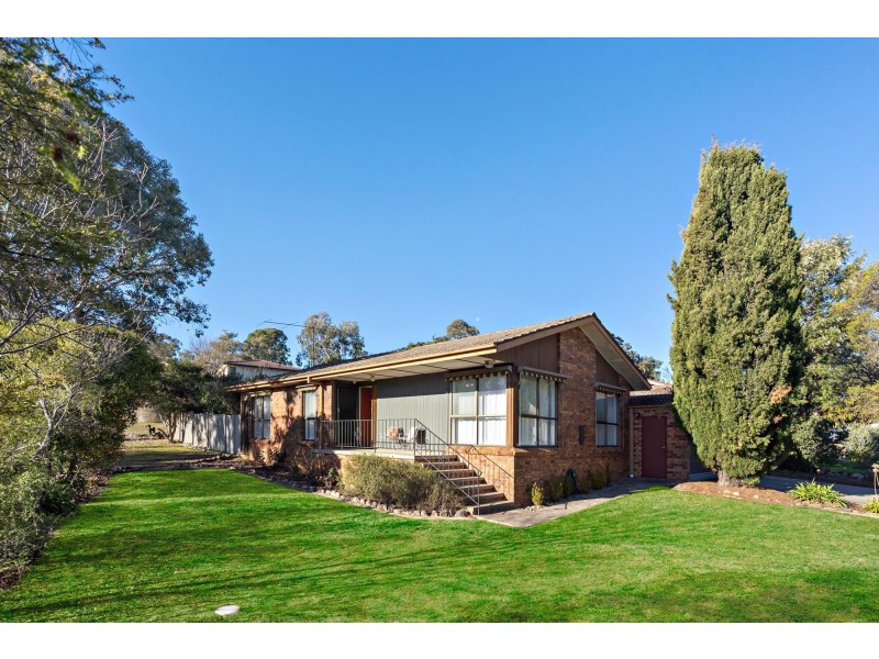 30 Jauncey Court, Charnwood ACT 2615