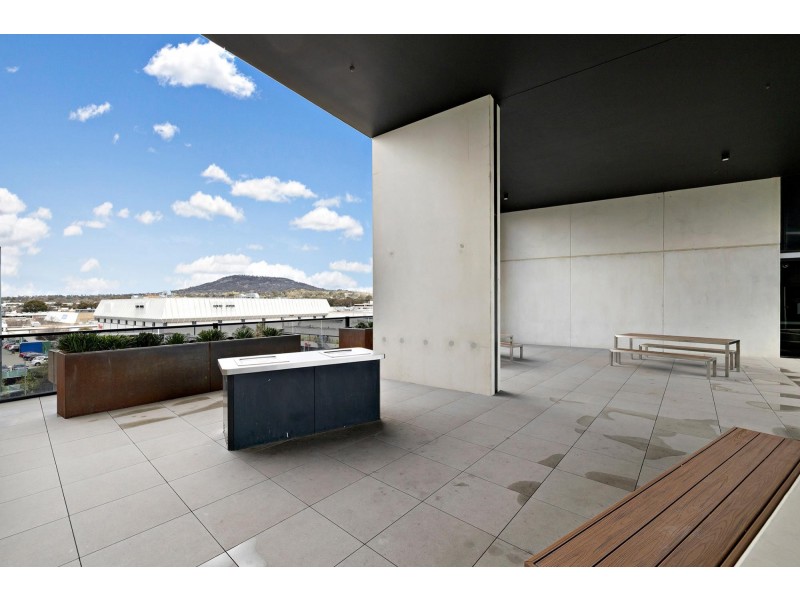 1328/15 Bowes Street, Phillip ACT 2606