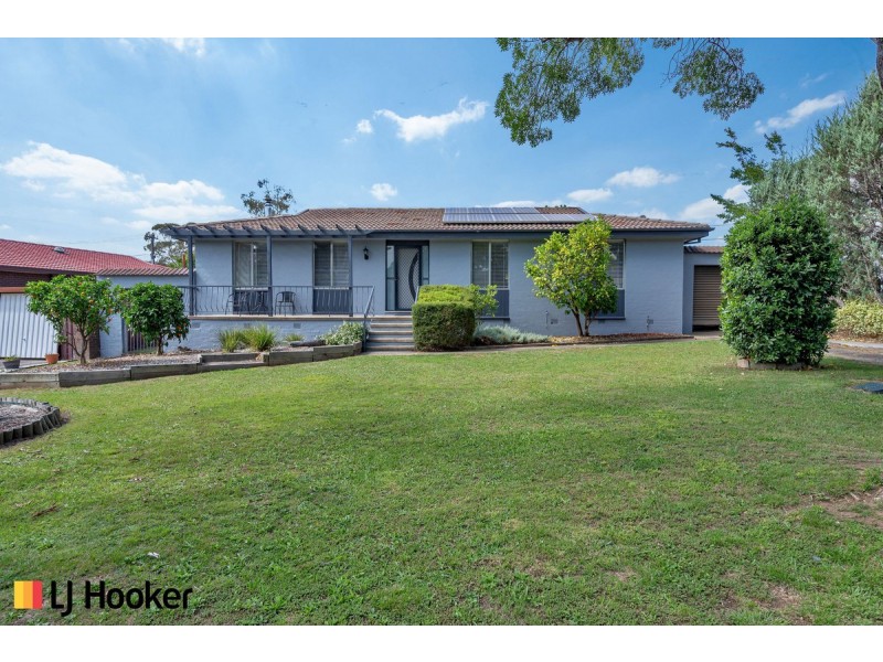 72 Armstrong Crescent, Holt ACT 2615