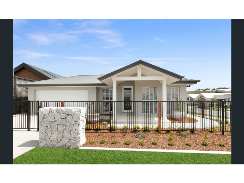 58 Edward Drive, Googong NSW 2620