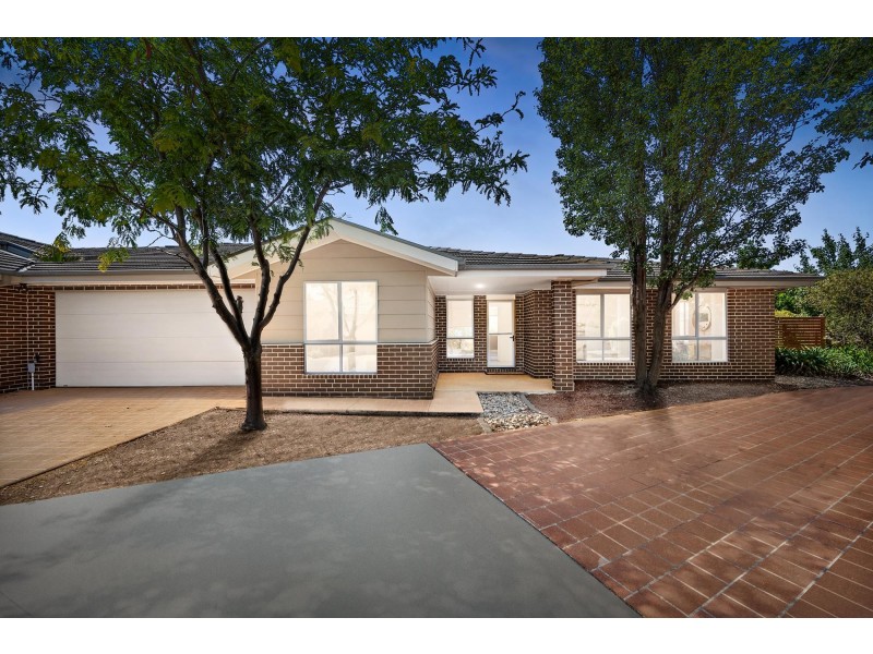 16/21 Gordon Withnall Crescent, Dunlop ACT 2615