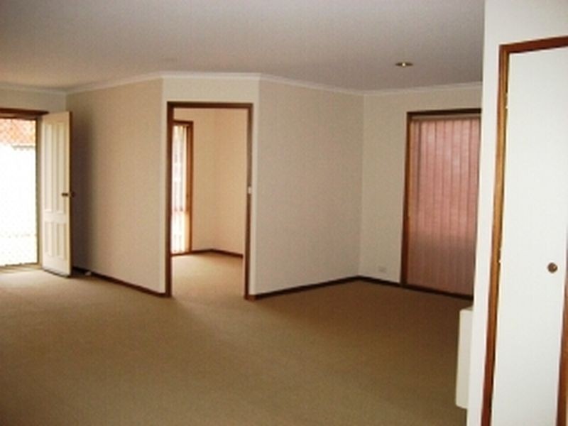 13/12 Luke Street, Holt ACT 2615