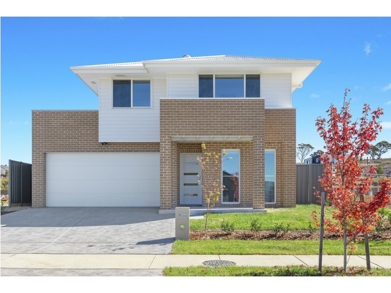 4 Cunningdroo Street, Googong NSW 2620