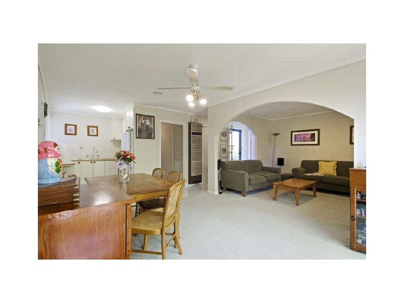 12 Moulder Court, Charnwood ACT 2615