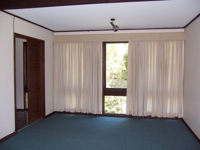 7 Poole Place, Latham ACT 2615