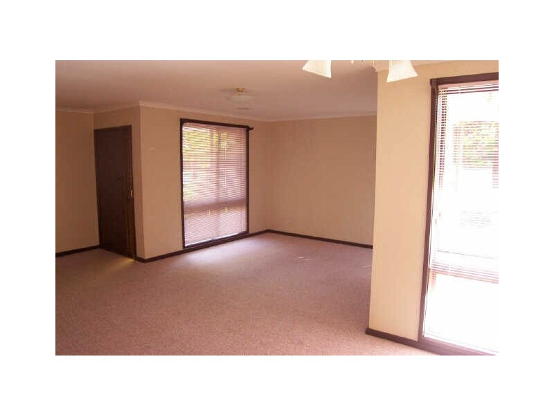 13 Fornax Street, Giralang ACT 2617