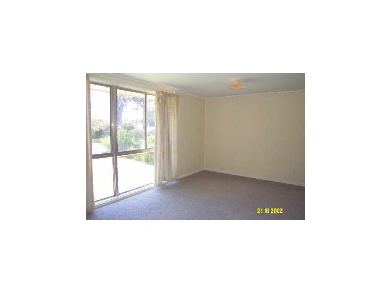 6 Lawrence Close, Macgregor ACT 2615