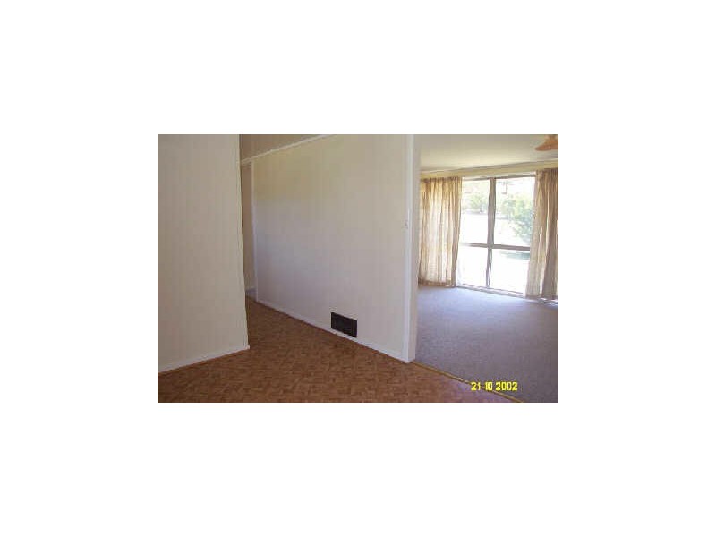 6 Lawrence Close, Macgregor ACT 2615