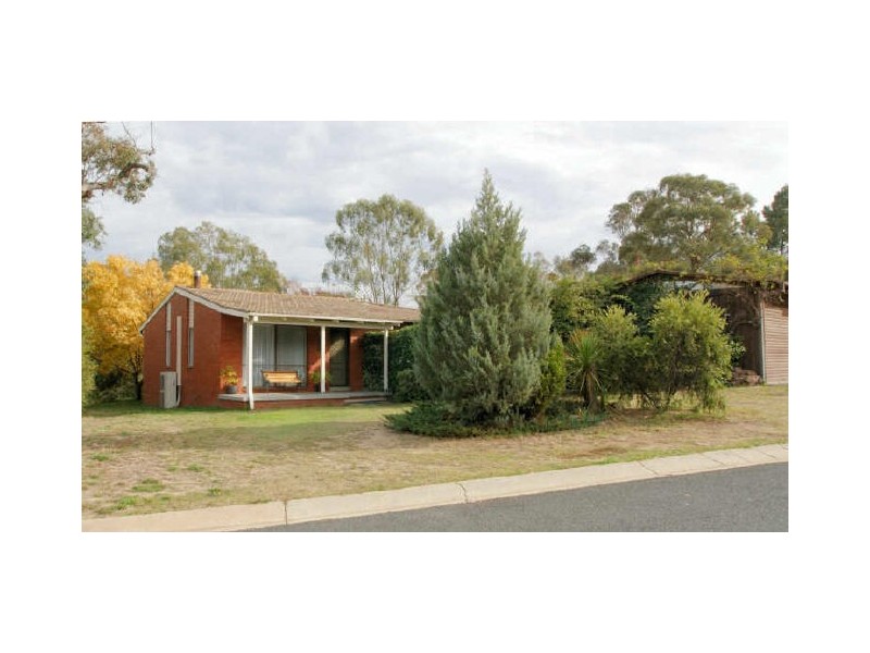 35 McDougall Street, Charnwood ACT 2615