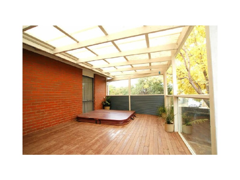 35 McDougall Street, Charnwood ACT 2615