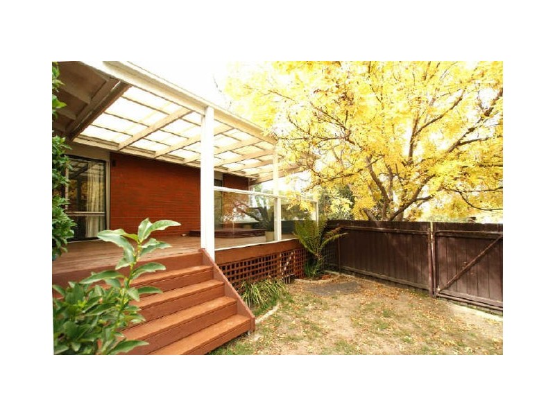 35 McDougall Street, Charnwood ACT 2615