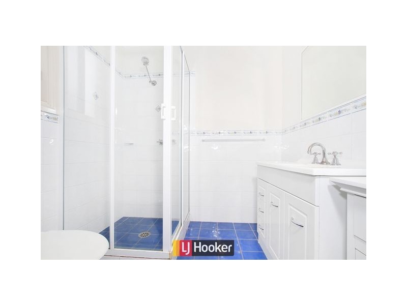 16 May Mills Close, Nicholls ACT 2913