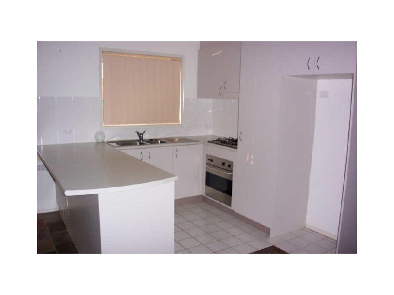 13/74 Britten Jones Drive, Holt ACT 2615