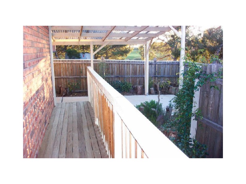 13/74 Britten Jones Drive, Holt ACT 2615