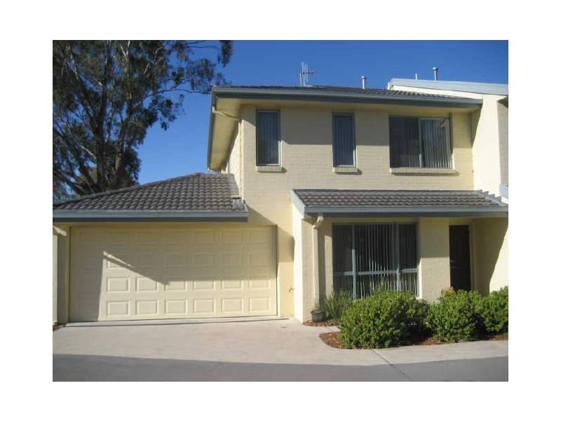 38/131 Britten Jones Drive, Holt ACT 2615