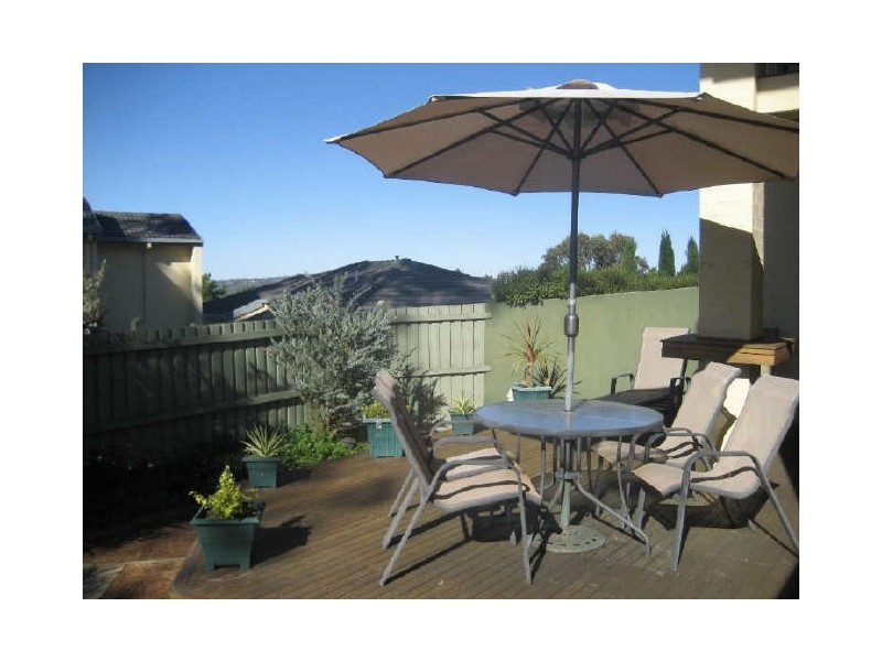 38/131 Britten Jones Drive, Holt ACT 2615