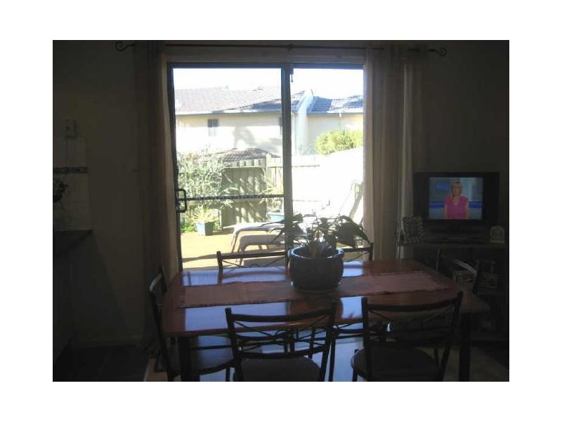 38/131 Britten Jones Drive, Holt ACT 2615