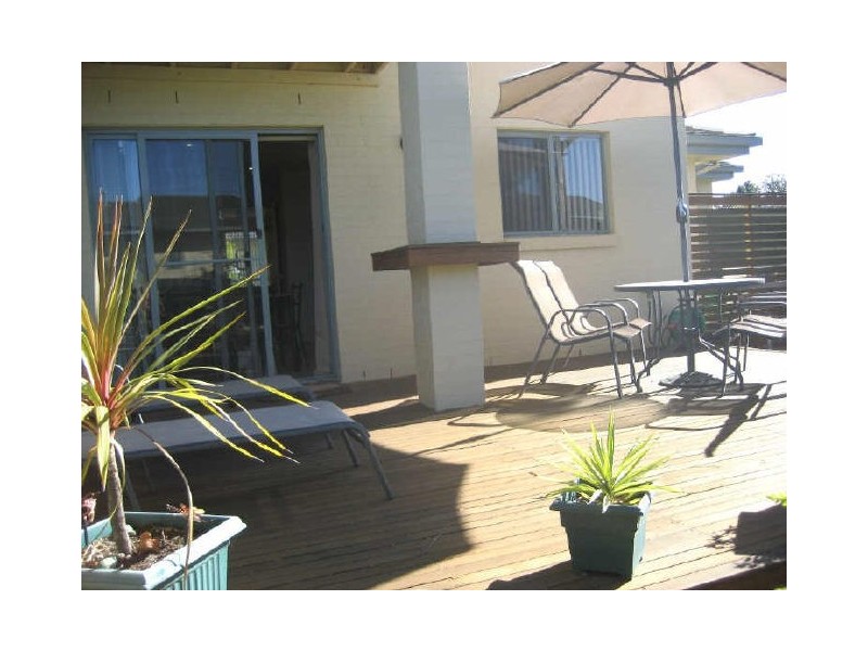 38/131 Britten Jones Drive, Holt ACT 2615